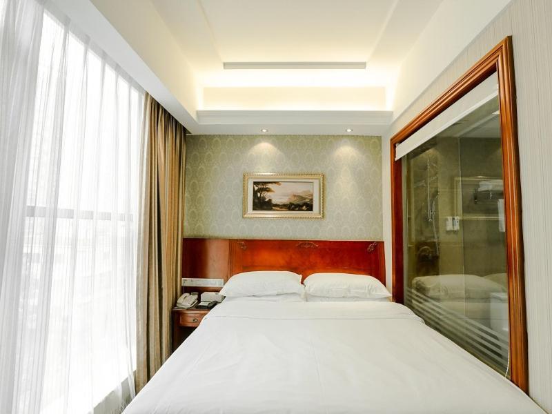 Vienna Hotel Dongguan Hou Street Wanda Plaza المظهر الخارجي الصورة